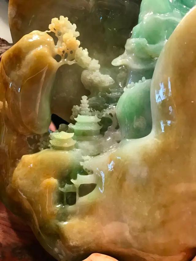 上百万级别极品翡翠摆件欣赏——繁华之美